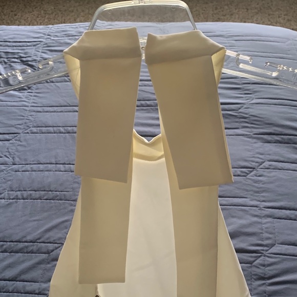 NWT Lulu’s off white shift dress - Picture 4 of 14
